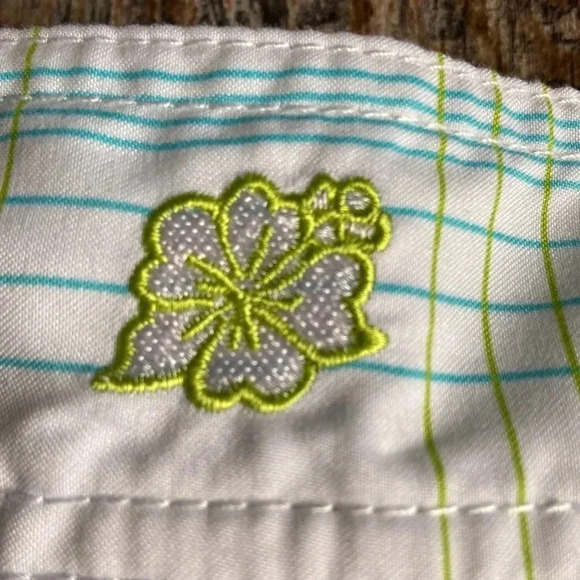 Maui & Sons Board Shorts - Picture 8 of 8